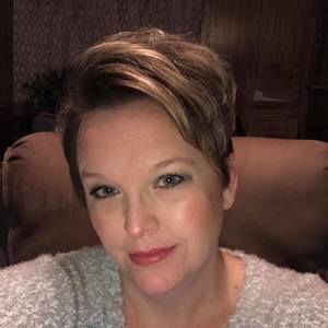 Meet your Posher, Angelia